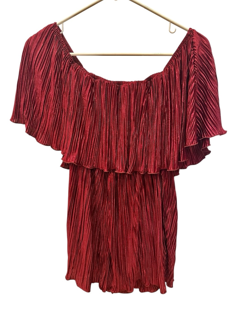 🆕 NWOT Maroon Pleated Off the Shoulder Ruffle Romper with Foldover Neckline